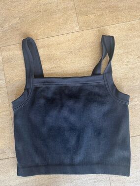 LG Black Ribbed Square-Neck Tank